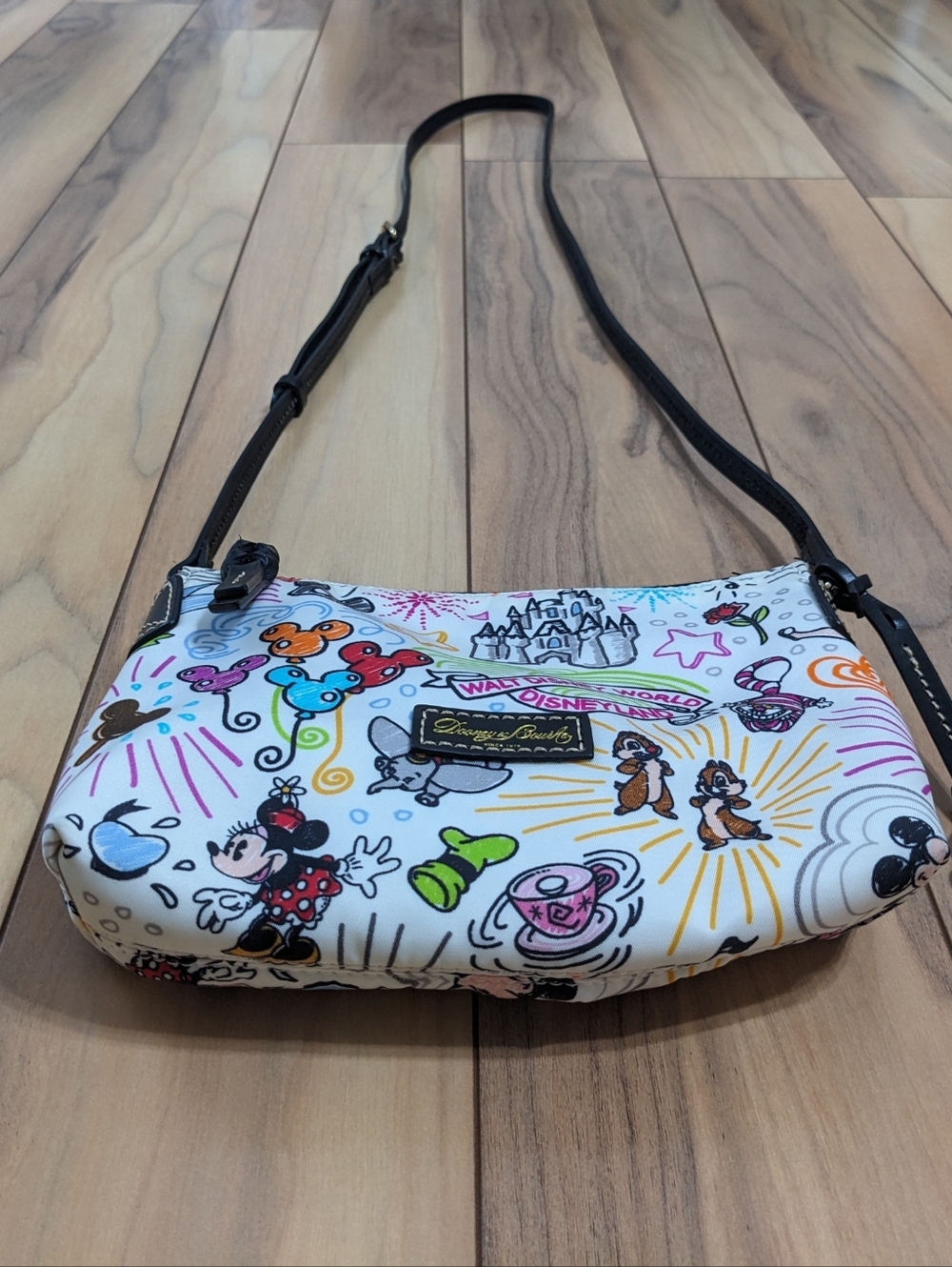 EUC! Dooney & Bourke X Disney Nylon Sketch Crossbody Bag In Black And White - Picture 5 of 16